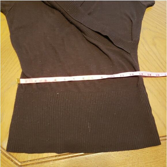 BCX Juniors Large Brown Short Sleeve V-neck Knit Shirt - Picture 9 of 10